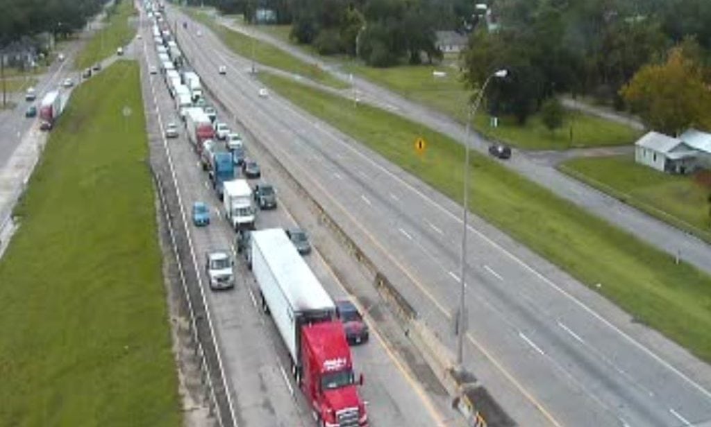 I-10 traffic in Lake Charles