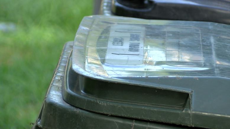 garbage & recycling 