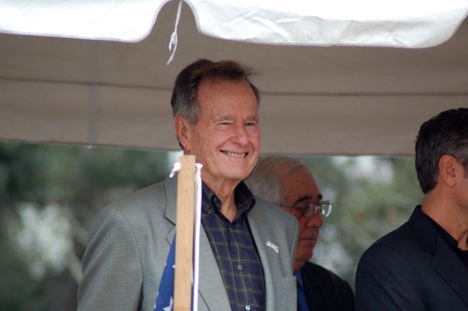 Former President George H.W. Bush in Cameron Parish (2005) (PHOTO: Alan DesOrmeaux)