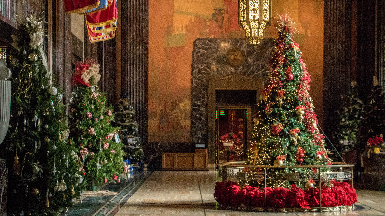 Christmas in Memorial Hall in the State Capitol