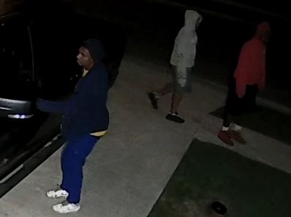 If you are able to identify these subjects, contact Scott Police Department Investigators at 337-889-5105 or Crime Stoppers at 337-232-TIPS. All callers can remain anonymous.